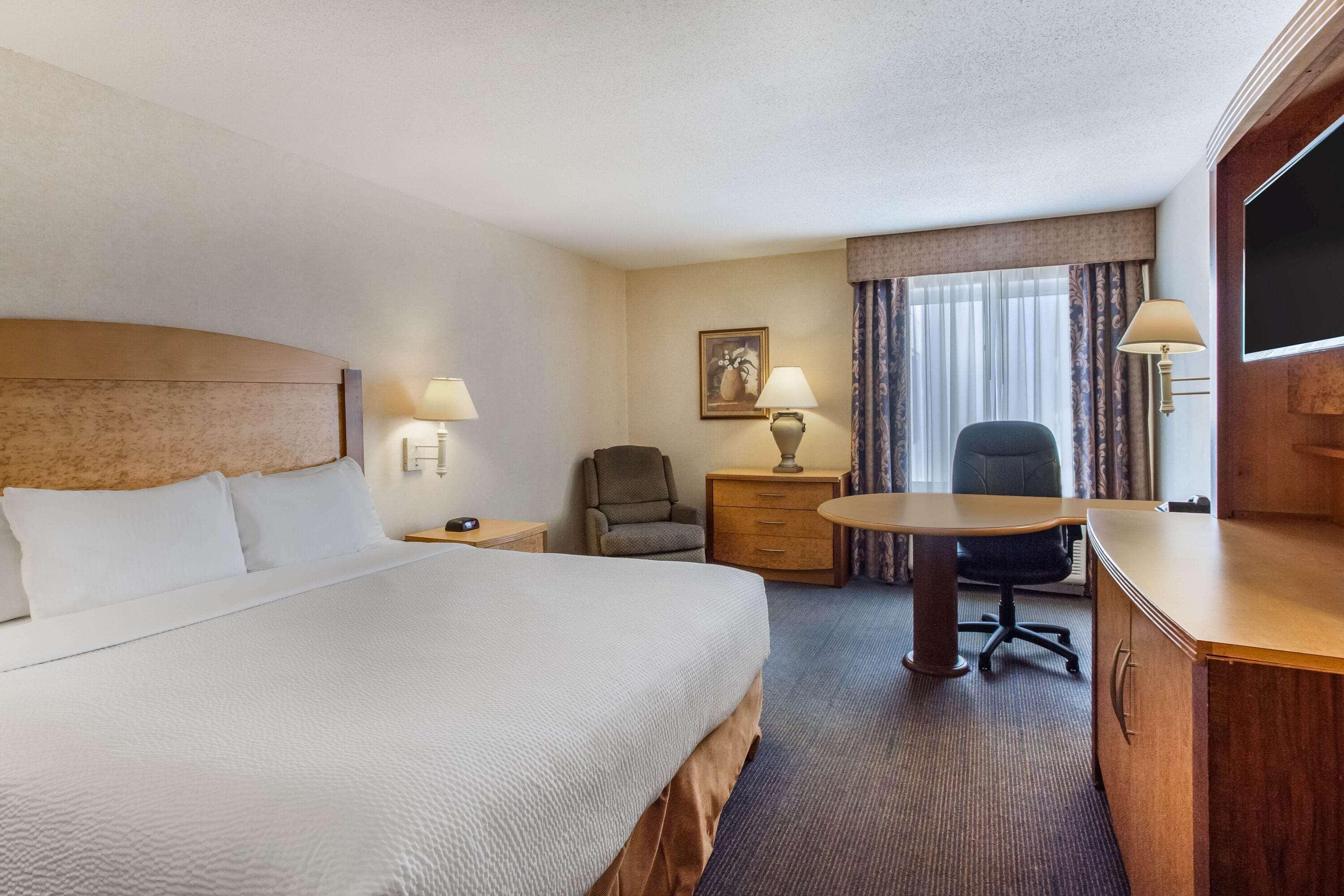 La Quinta By Wyndham Islip - Macarthur Airport Bohemia Exterior photo